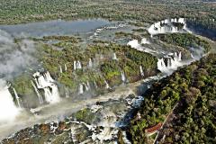 Foto de cataratas do baixo iguaçu