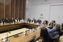 Foto de autoridades durante lançamento do PEM