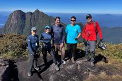 Mutirão de limpeza organizado pelo IAT recolhe 25 quilos de lixo do Parque Pico Paraná