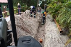 Foto de obras de saneamento da Ilha do Mel