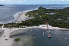 Com saneamento e inovações no acesso, Ilha do Mel ganha mais turistas e já projeta o futuro