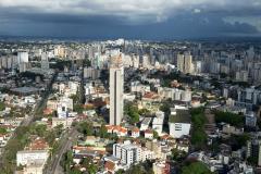 Foto aérea de cidade do Paraná