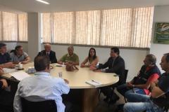 Regularização da Fazenda Morungava foi tema de reunião em Curitiba