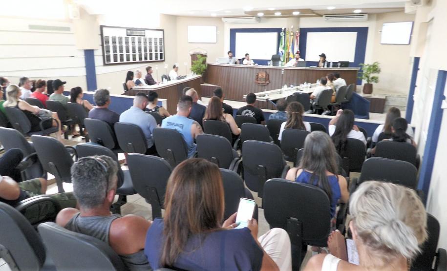 O engenheiro ambiental do IAT, Altamir Hacke, explicou durante sessão na Câmara de Vereadores de Guaratuba como vai funcionar a parceria ambiental com o município