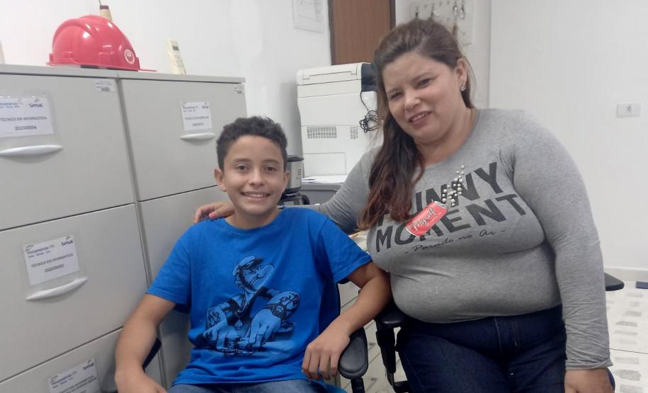 Foto de mãe e filho