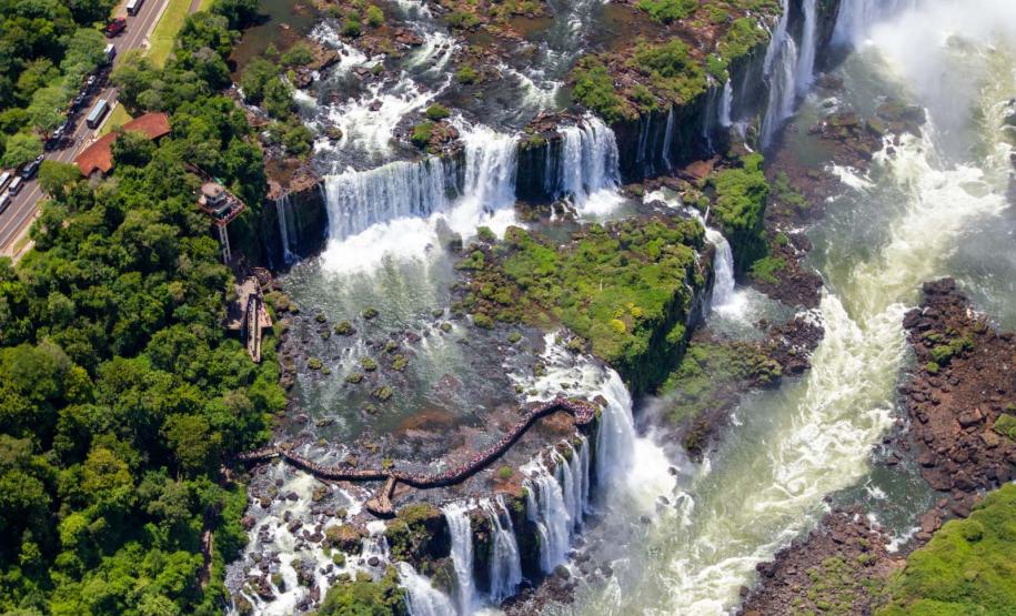 O 1º Encontro Nacional de Uso Público, Turismo e Meio Ambiente, Desafios e Oportunidades, organizado pelo IAT, vai acontecer em Foz do Iguaçu, paralelamente ao festival da cidade