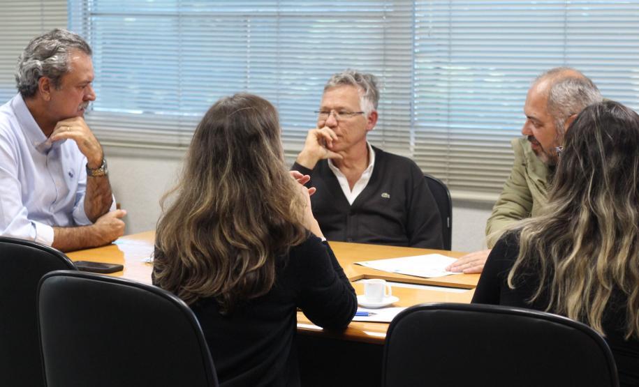 No Dia Mundial do Meio Ambiente, IAT formaliza acordo de cooperação com o Criadouro Onça Pintada para a reintrodução de animais silvestres nas Unidades de Conservação (UCs) do Paraná