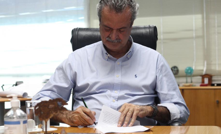 No Dia Mundial do Meio Ambiente, IAT formaliza acordo de cooperação com o Criadouro Onça Pintada para a reintrodução de animais silvestres nas Unidades de Conservação (UCs) do Paraná