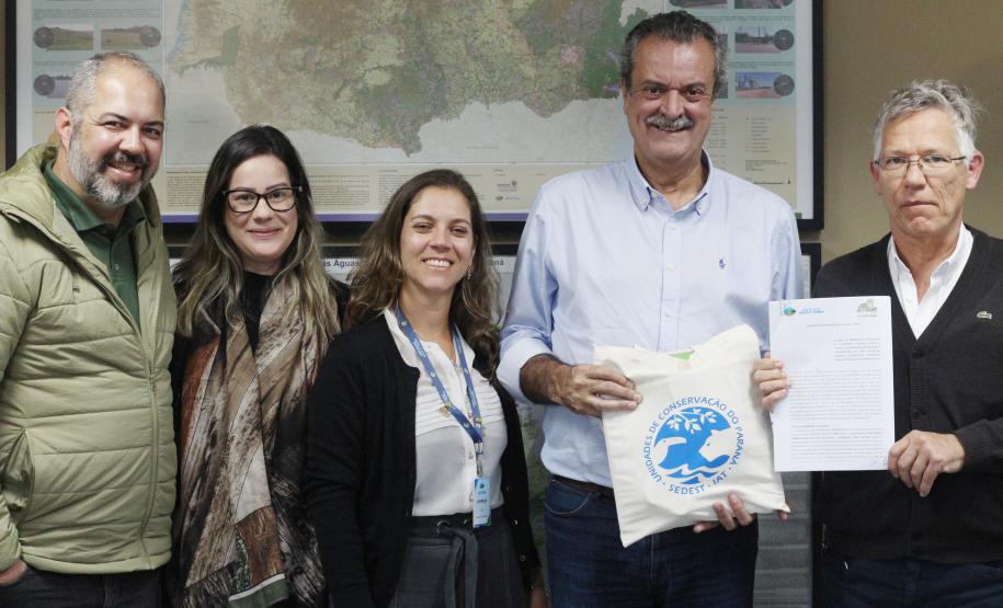 No Dia Mundial do Meio Ambiente, IAT formaliza acordo de cooperação com o Criadouro Onça Pintada para a reintrodução de animais silvestres nas Unidades de Conservação (UCs) do Paraná