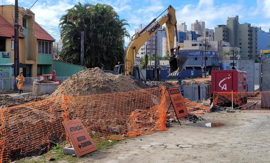 Foto de obra em canal