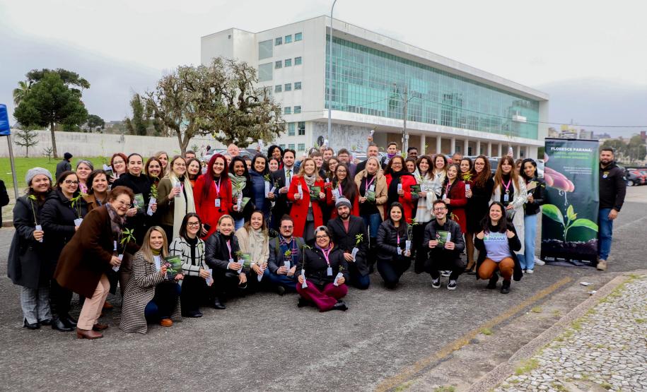 Equipe do IAT posando para foto