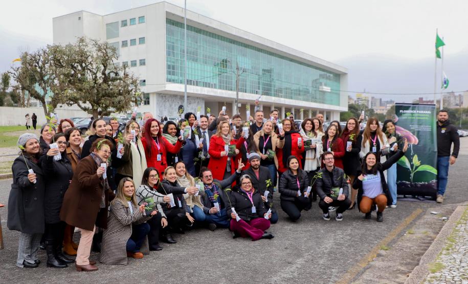 Equipe do IAT posando para foto