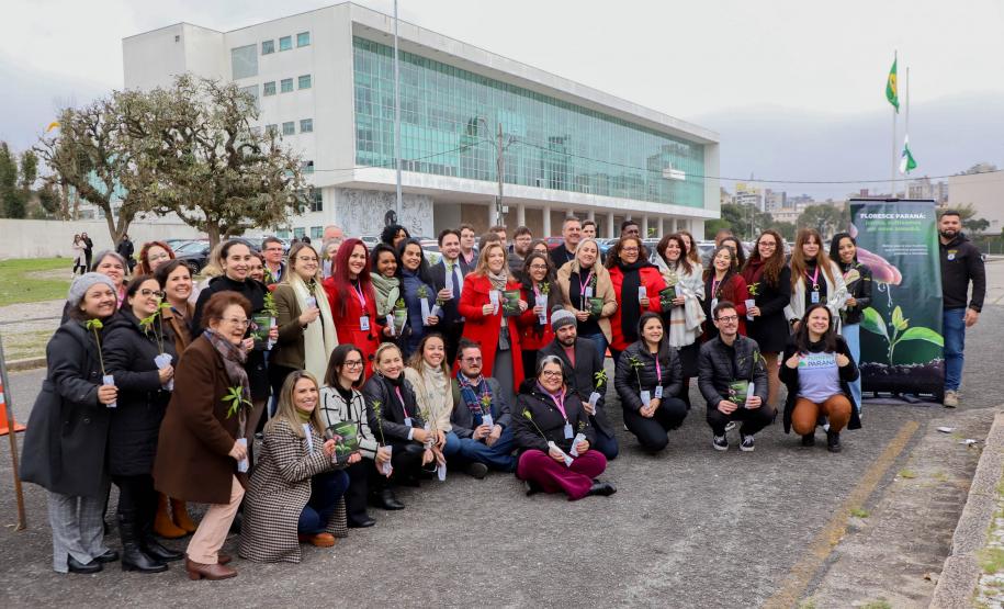 Equipe do IAT posando para foto