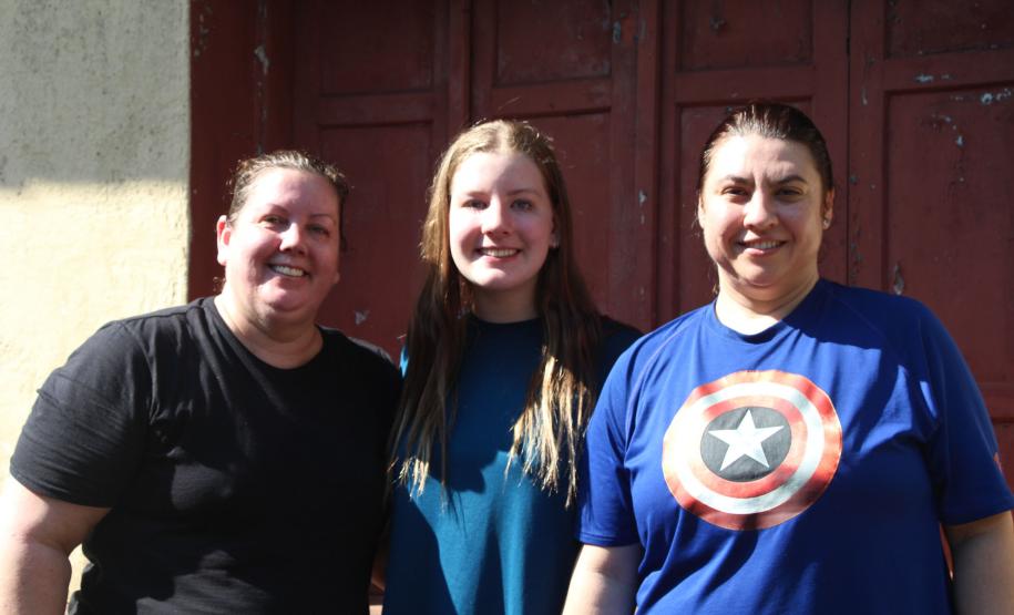 Foto da Família Faerber durante expedição no Parque Estadual do Marumbi