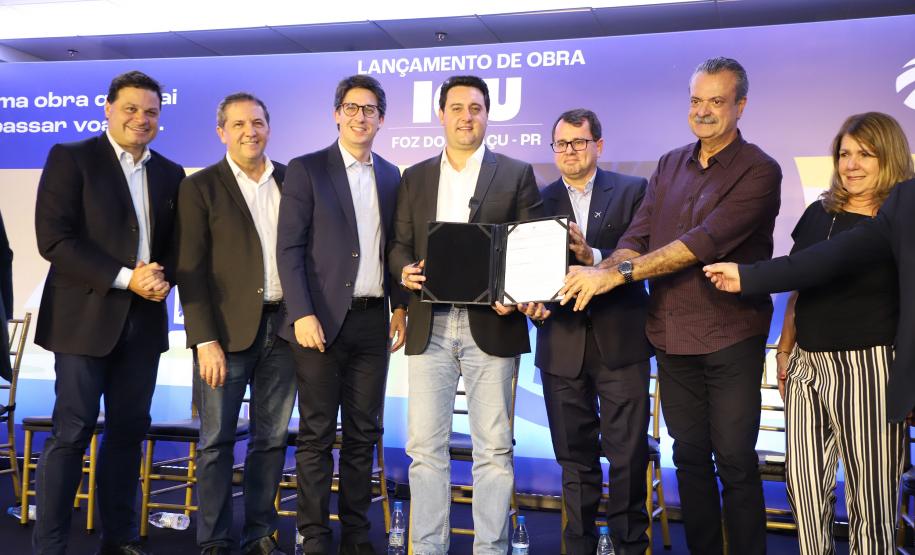 O governador Carlos Massa Ratinho Junior participou nesta terça-feira (19) do evento de início das obras de ampliação do Aeroporto Internacional de Foz do Iguaçu – Cataratas, no Oeste.