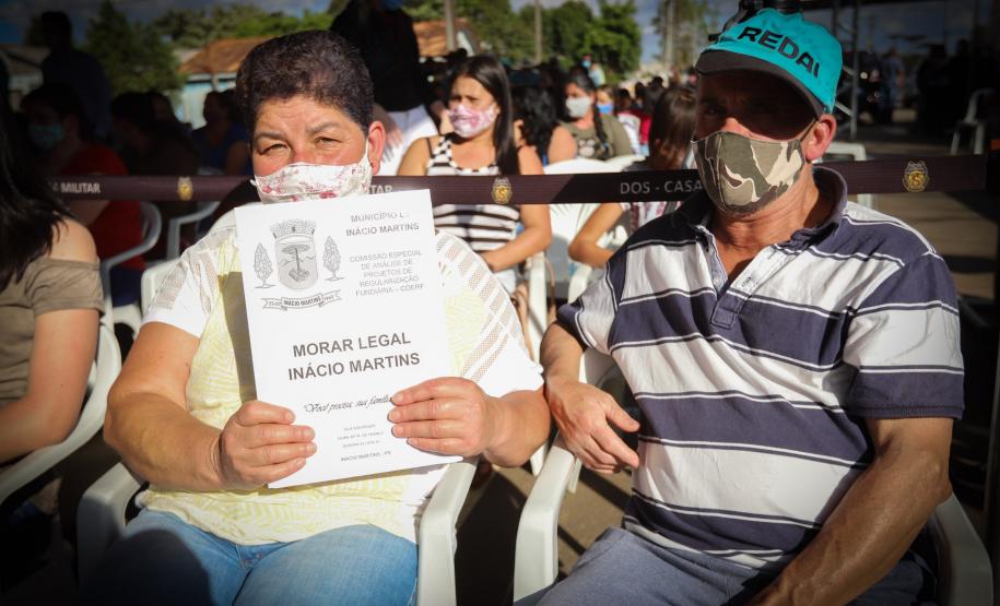 Beneficiários com o título de regularização em mãos