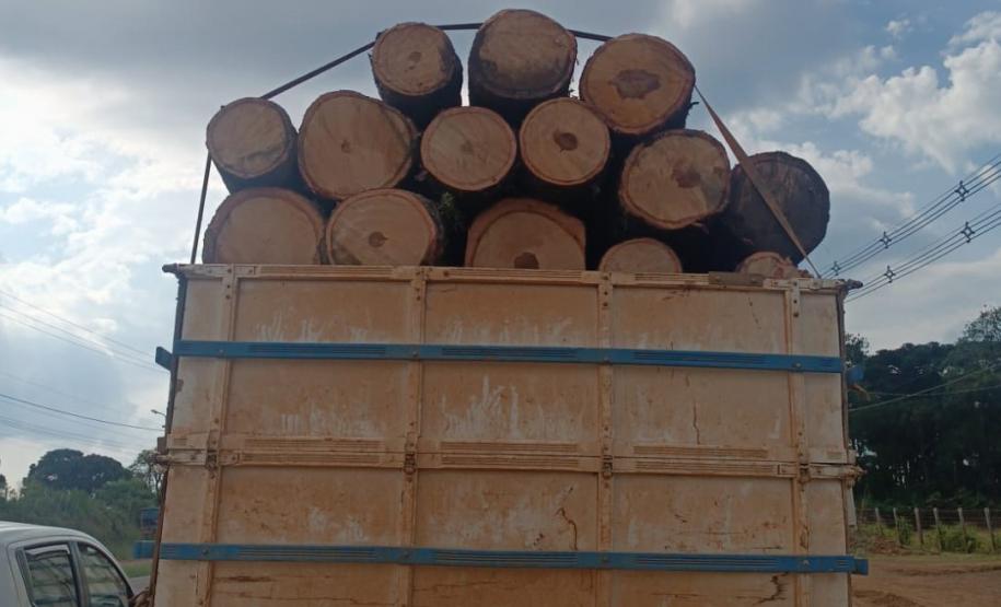 Foto de carga apreendida em operação