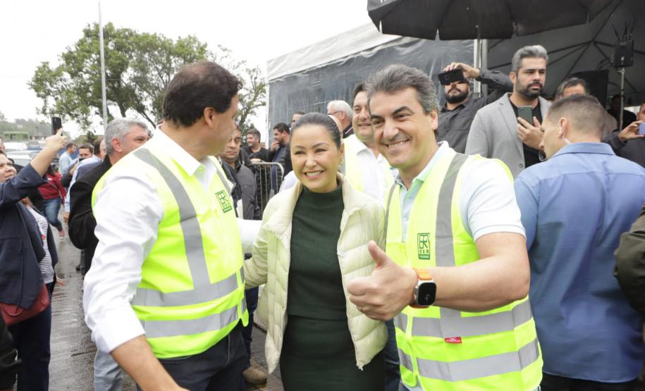 Aliados posando para foto