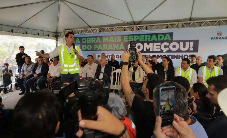Governador Carlos Massa Ratinho Junior discurssando