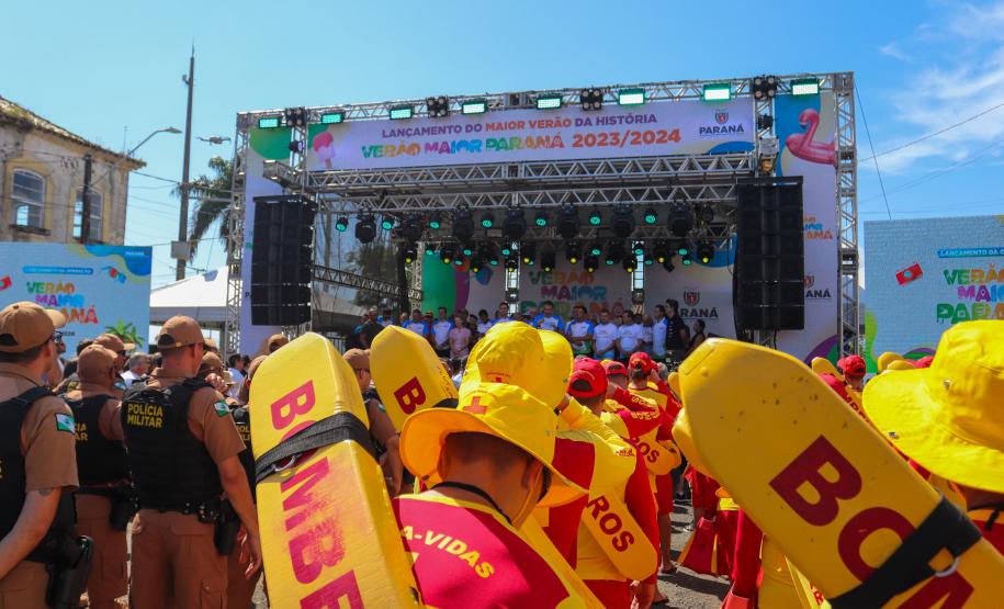 Socorristas acompanhando o evento