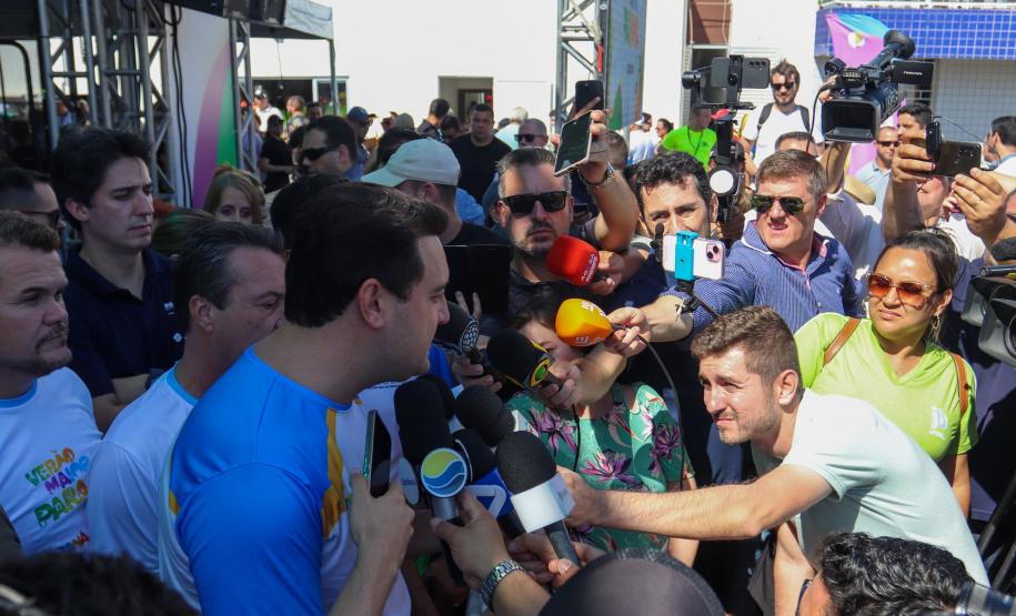 Governador Carlos Massa Ratinho Junior em pronunciamento no evento