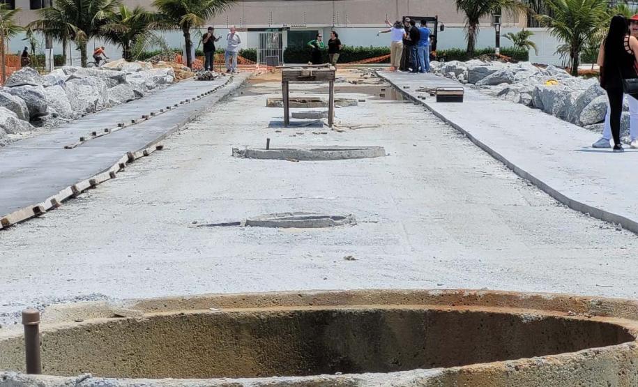 Foto de drenagem da orla de Matinhos