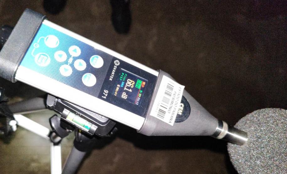 Instituto Água e Terra fiscaliza poluição sonora na Ilha do Mel