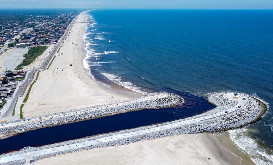 Obras na orla