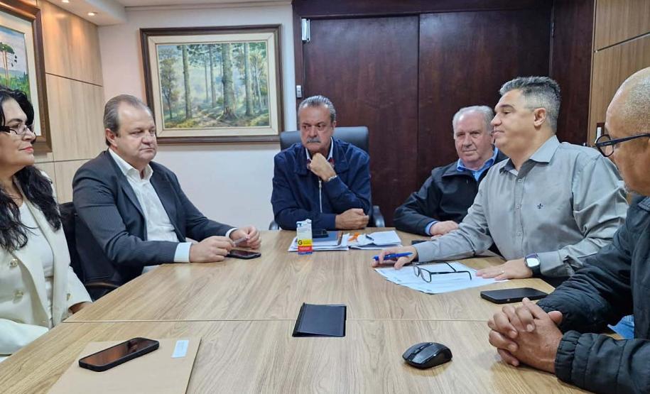 GESTORES EM REUNIÃO