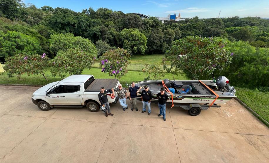 EQUIPE DO IAT POSANDO PARA FOTO