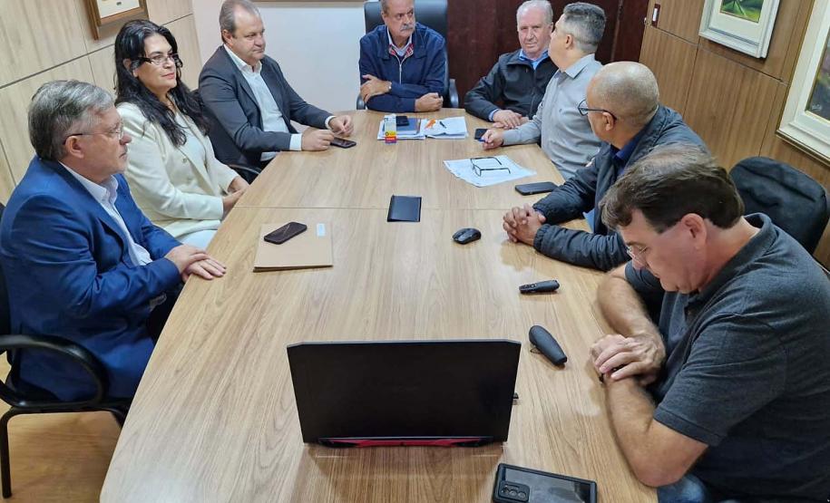 GESTORES EM REUNIÃO