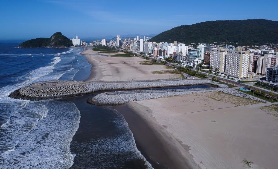 vista aérea obras em matinhos
