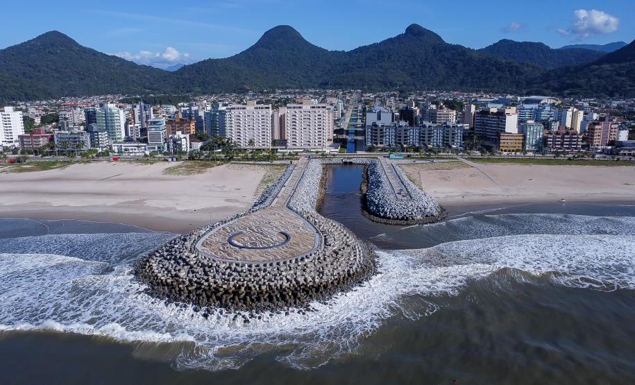 vista aérea obras em matinhos
