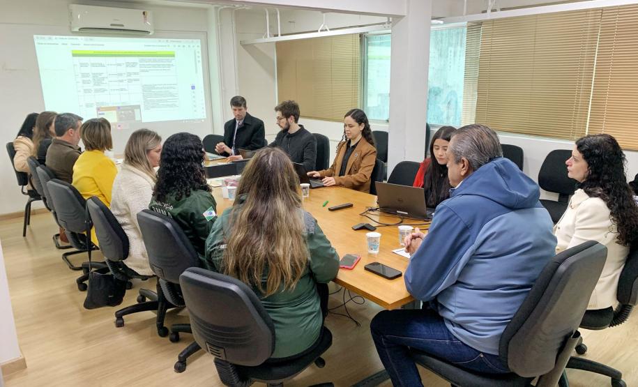 INTEGRANTES DA AUTARQUIA E MP  EM REUNIÃO