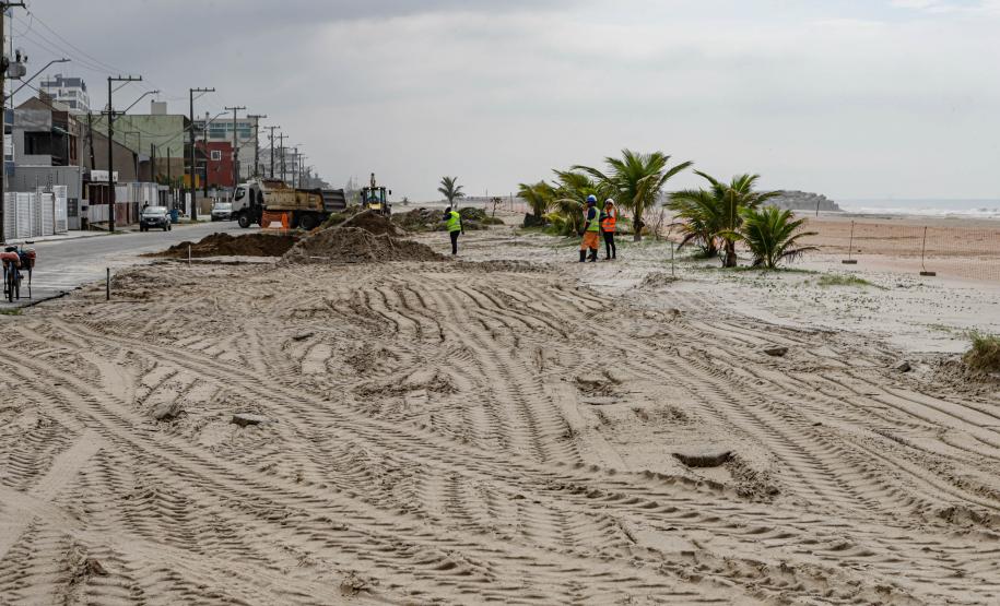 VISTA A NÍVEL DO SOLO DAS OBRAS