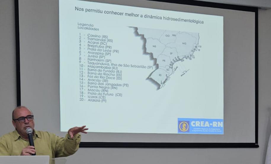 Foto de evento de apresentação de obras de engorda de orla