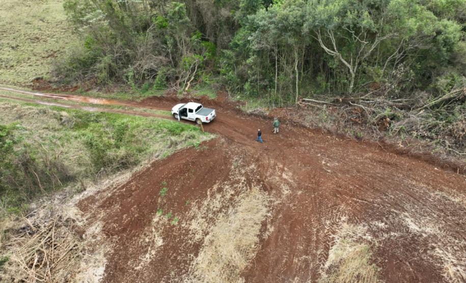Foto aérea de área desmatada