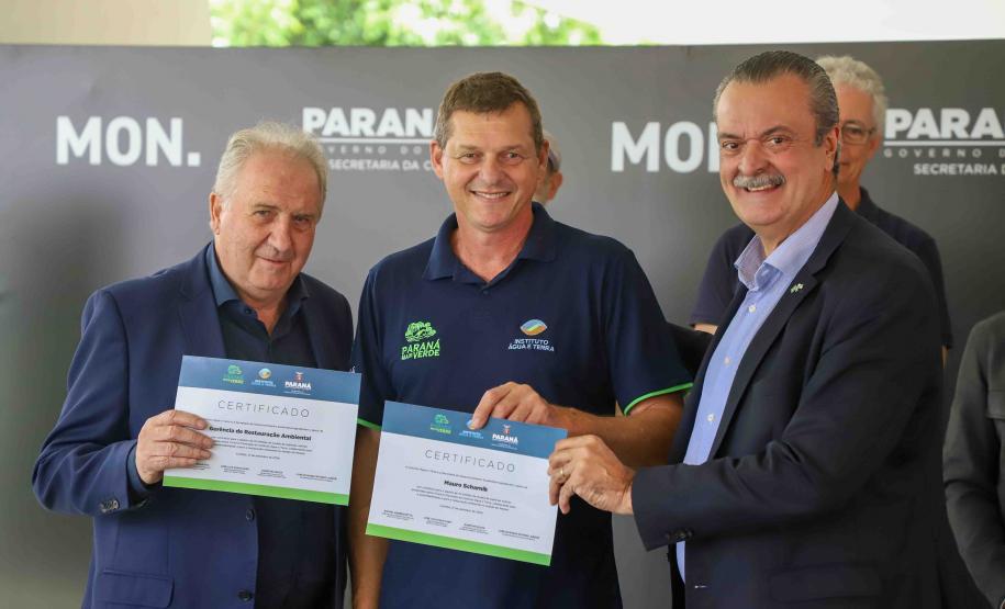 MON se transforma na casa da "muda 10 milhões" do programa Paraná Mais Verde