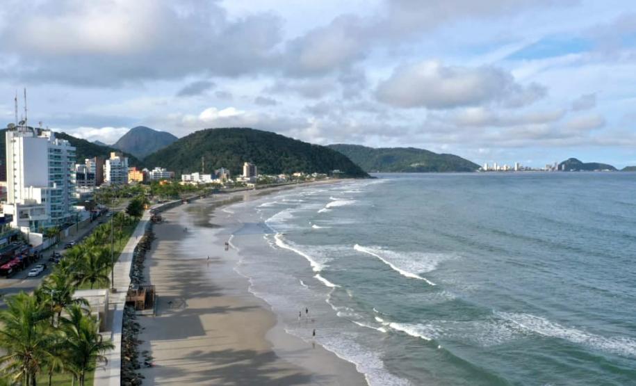 Foto aérea de praia