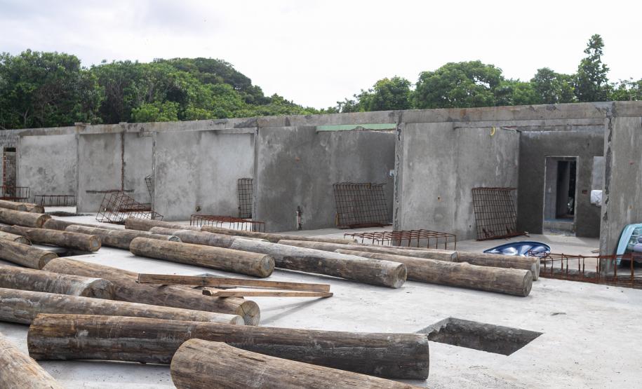 INVESTIMENTO E RECONSTRUÇÃO