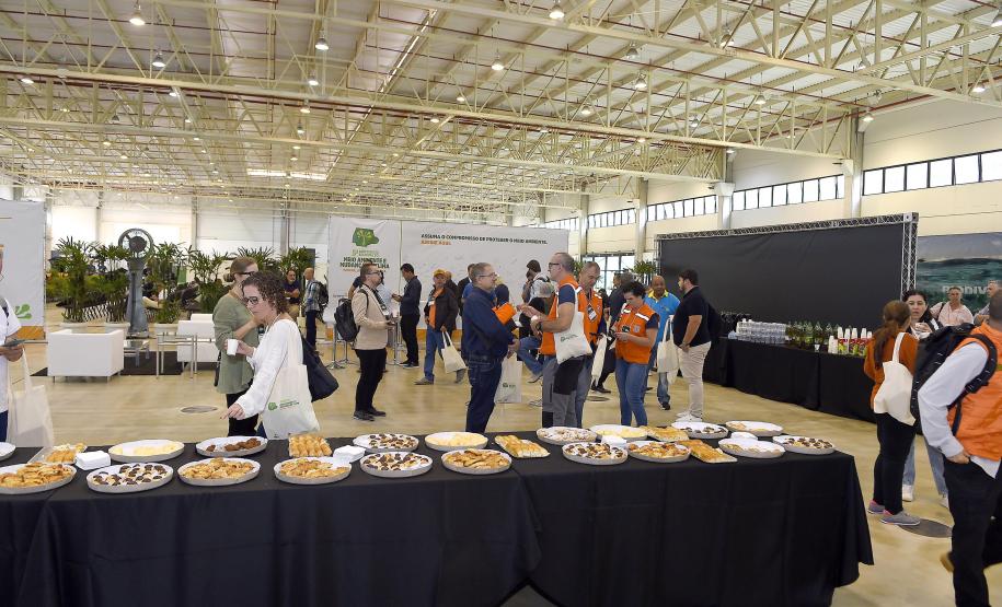 Foto de participantes da conferência