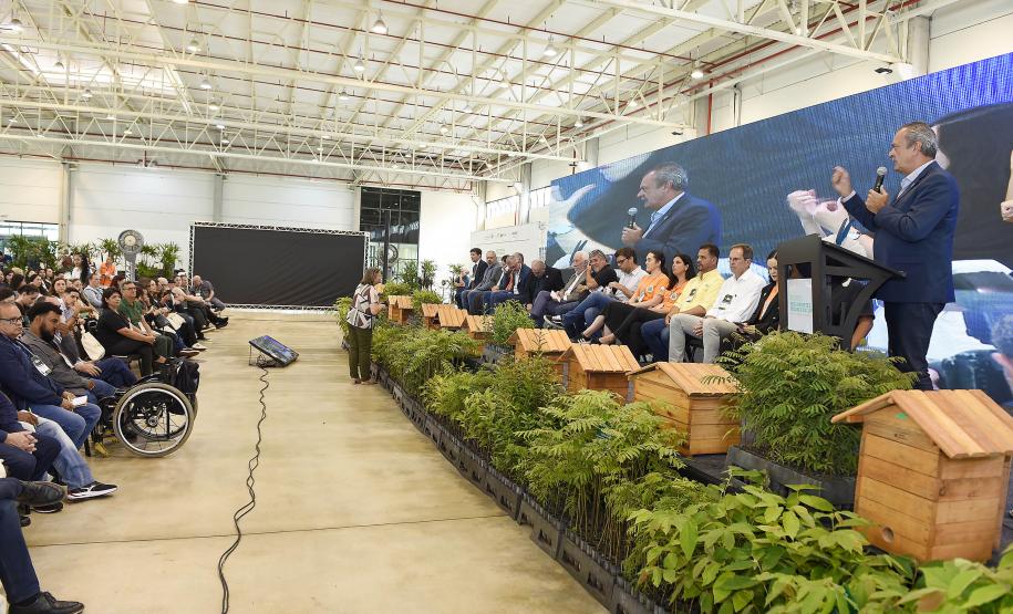 Foto de participantes da conferência