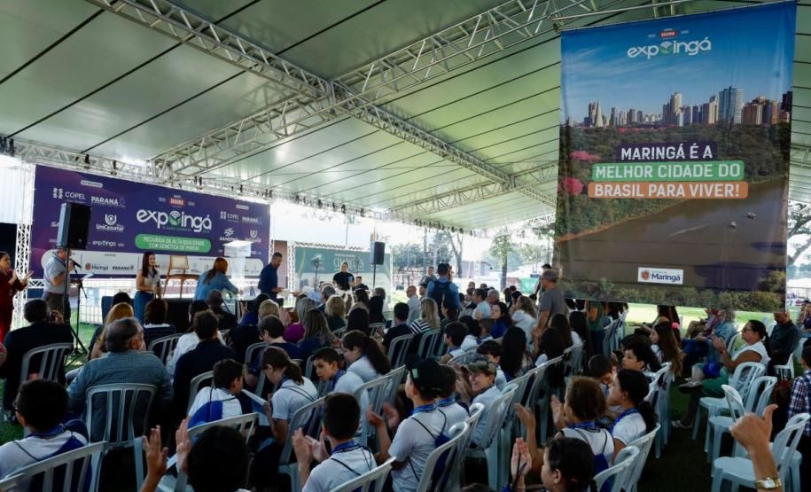 Sedest entrega Selo Clima Paraná Cidades