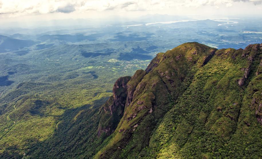 Foto aerea de paisagem paranaense