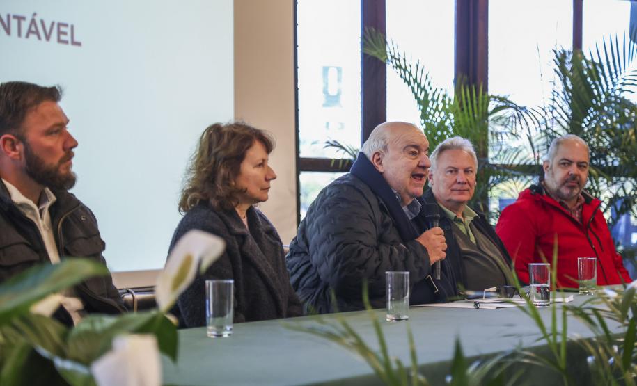 Foto de evento de arborização urbana