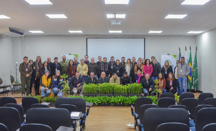 Foto de apresentação do plano de modernização dos viveiros