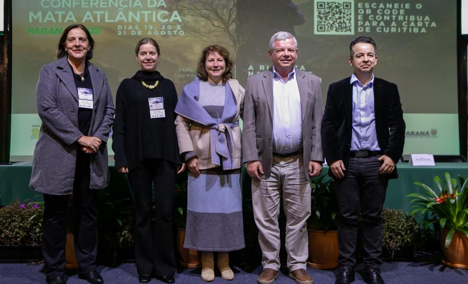 Foto de painel da Conferência da Mata Atlântica