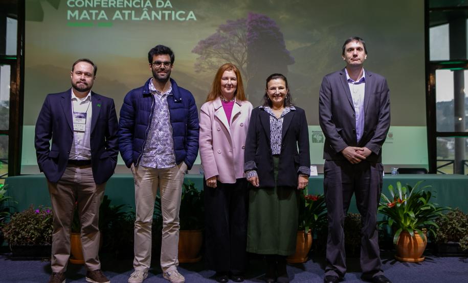 Foto de painel da Conferência da Mata Atlântica