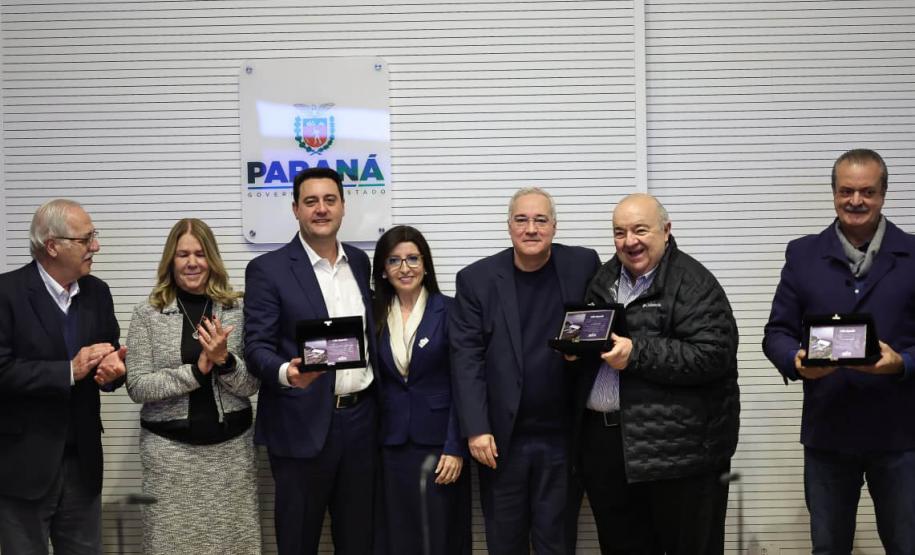 Foto de cerimônia no Palácio Iguaçu