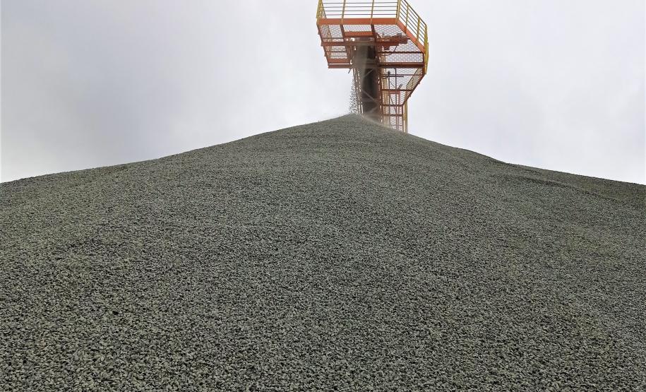 Produção mineral do Paraná bate recordes e alcança R$ 2,65 bilhões, aponta informe do IAT